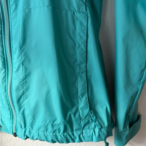 Women’s Columbia Jacket - Picture 6 of 9
